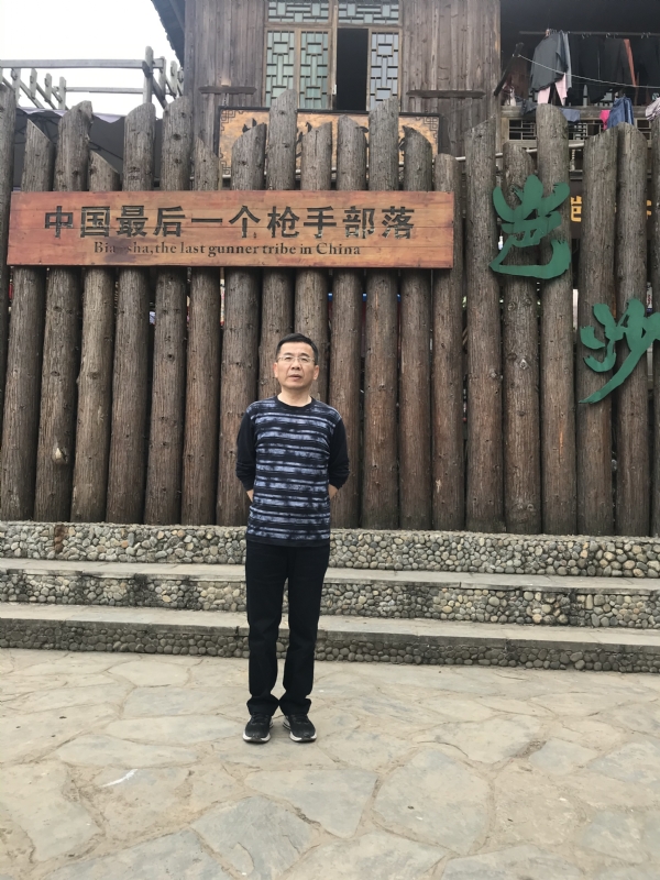 屯里的富豪的第一张照片--黔东基督教相亲网